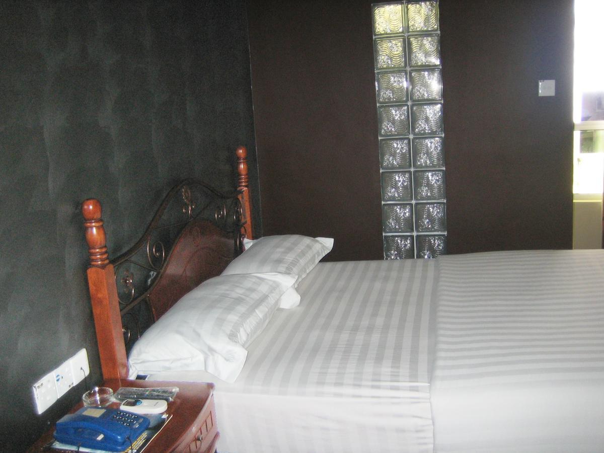 Oriental Inn Kuching Exterior foto